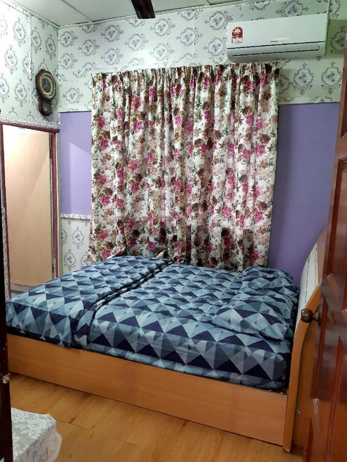 Bemban Garden Homestay バトゥ・ガジャ エクステリア 写真